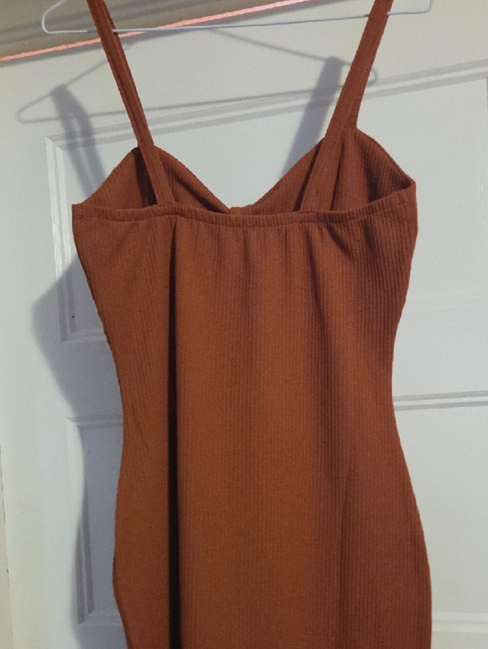 Women's Rust Tie-Front Ribbed Midi Dress - Picture 5 of 8